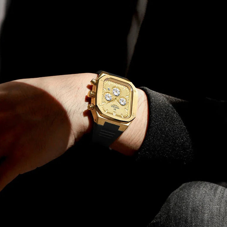Relógio Naviforce Gold Square NF8037