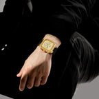 Relógio Naviforce Gold Square NF8037